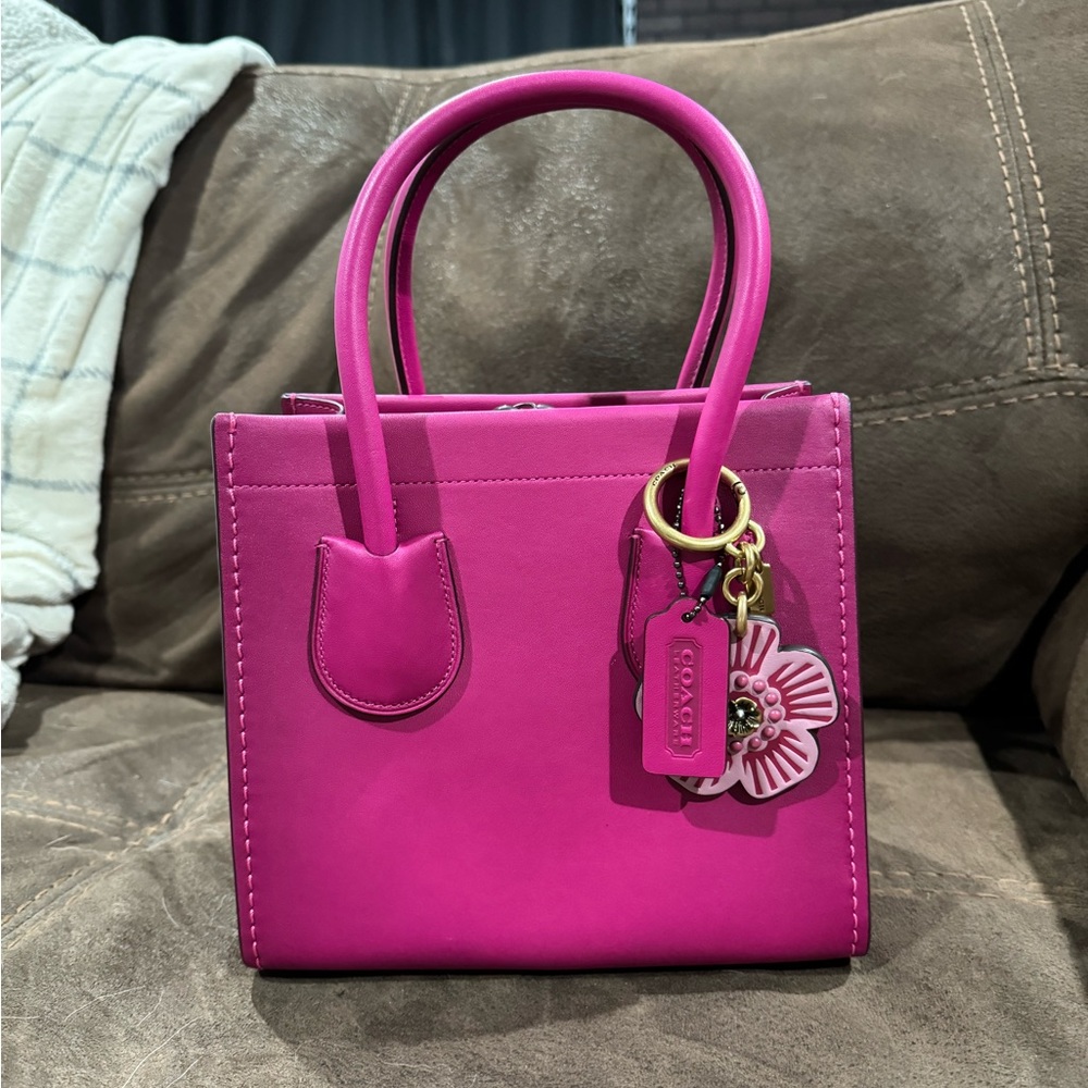 Coach Cashin Carry Tote 22
